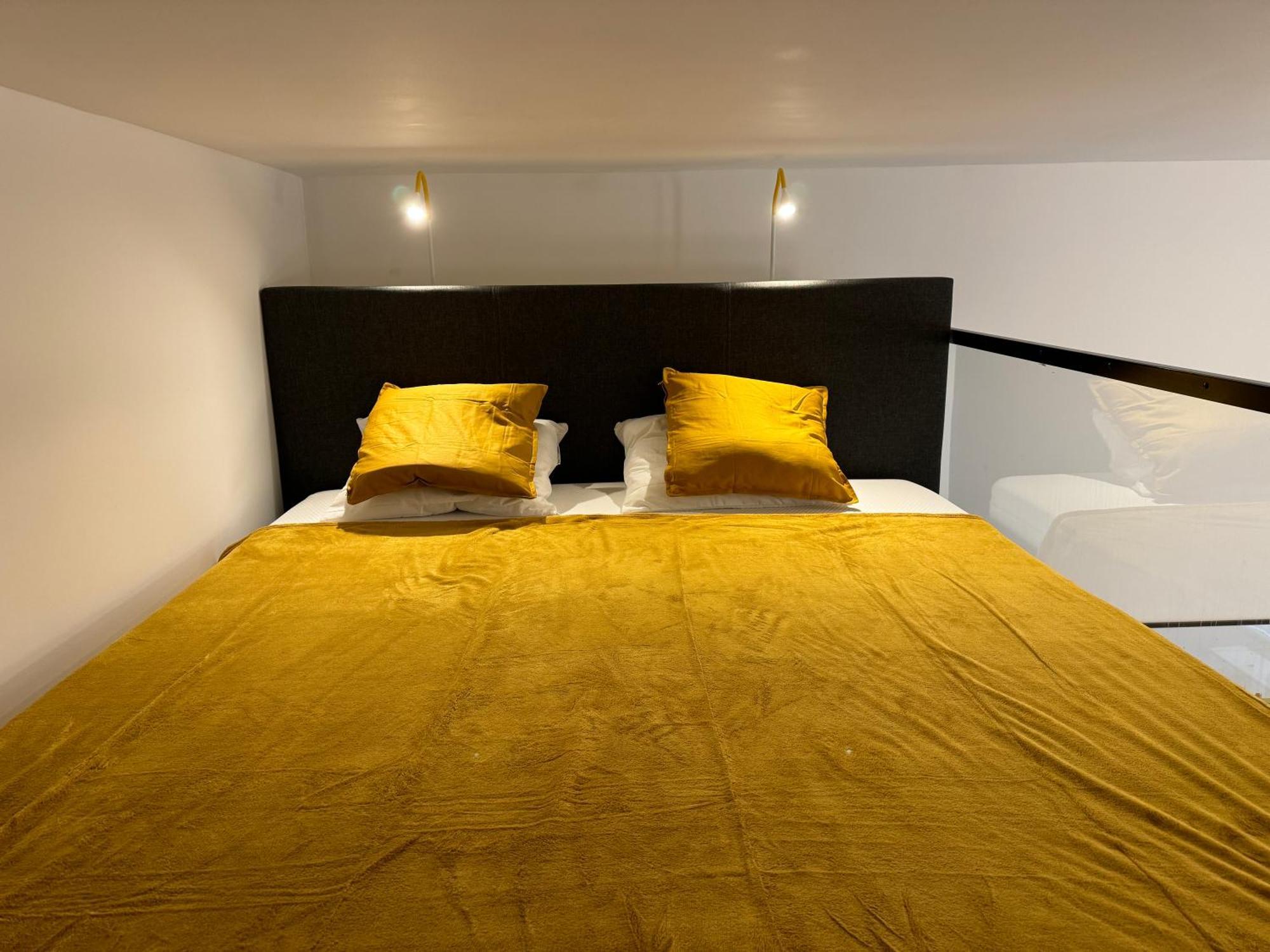 Designer Downtown Apartment Budapest Exterior photo